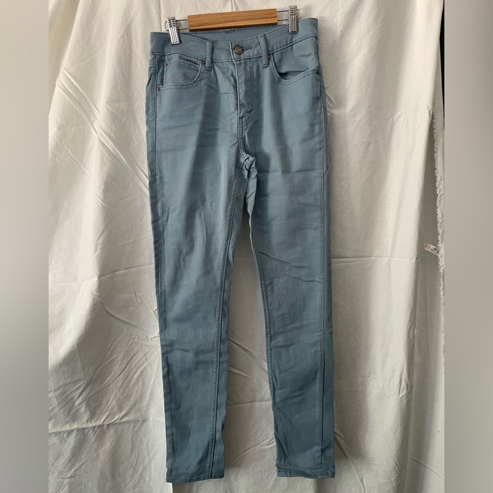 Levi's Women’s Light Blue Hi-Rise Cycling Jeans w/ Reflective Cuff, sz 28